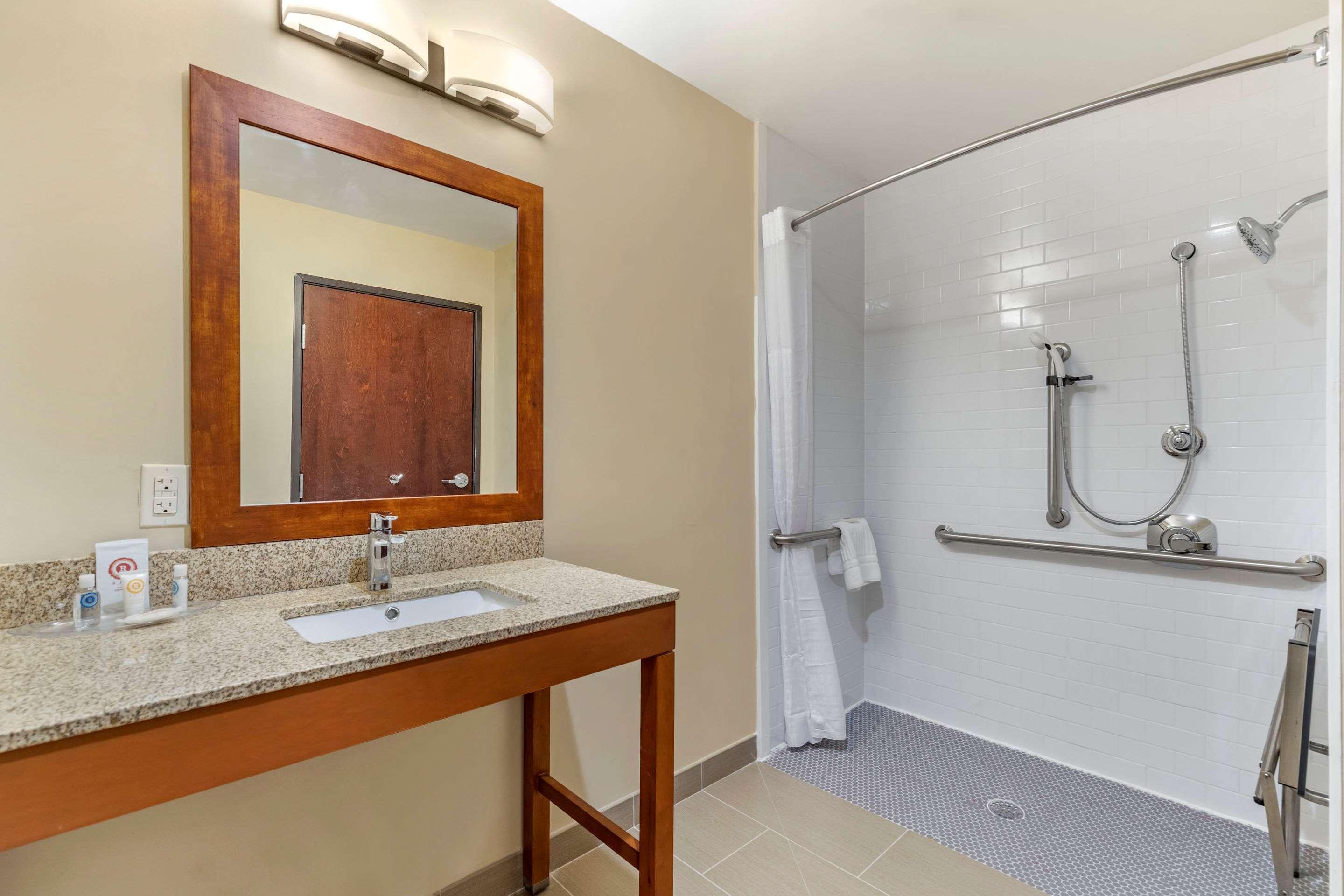 Comfort Suites San Antonio Ft Sam Houston-Sammc Area Bagian luar foto