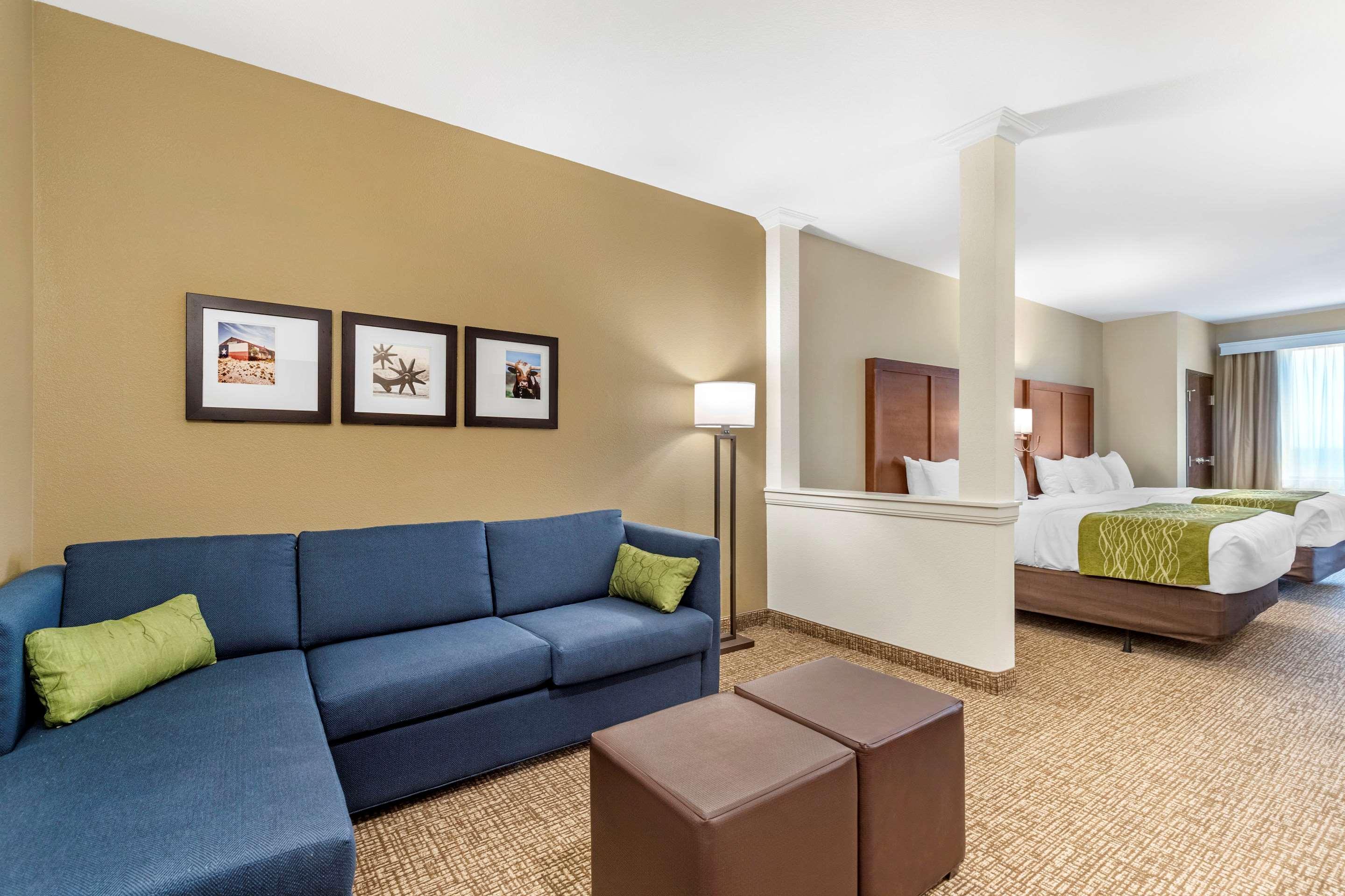 Comfort Suites San Antonio Ft Sam Houston-Sammc Area Bagian luar foto