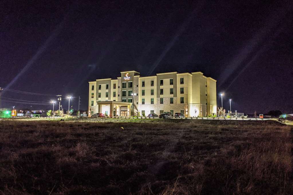 Comfort Suites San Antonio Ft Sam Houston-Sammc Area Bagian luar foto